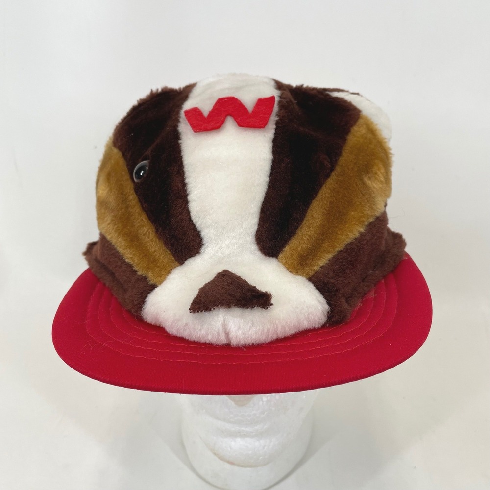 Vintage Wisconsin Badgers Plush Mascot Trucker Hat Red Mesh Snapback Badger Face